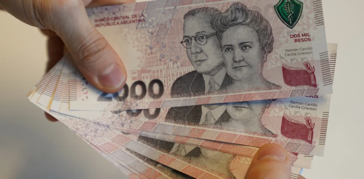 El Gobierno convoca a discutir un nuevo salario mínimo en Argentina