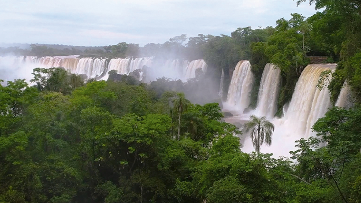 Los feriados puentes ahora serán días no laborables