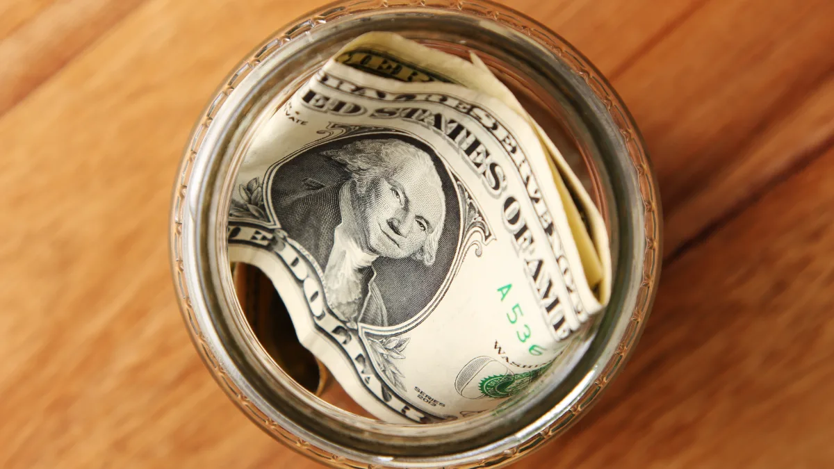 Cuánto hay que ahorrar para comprar una casa de 100.000 USD a los 40 años