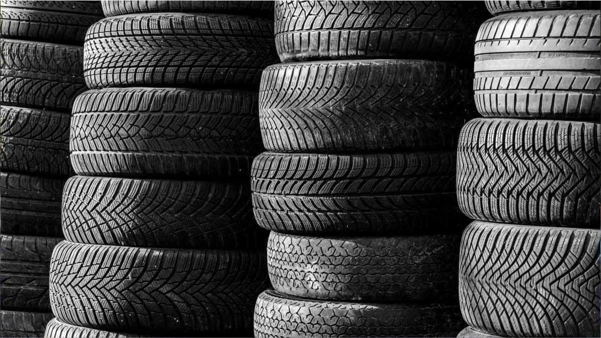 Cuántos sueldos mínimos cuesta cambiar las cubiertas del auto